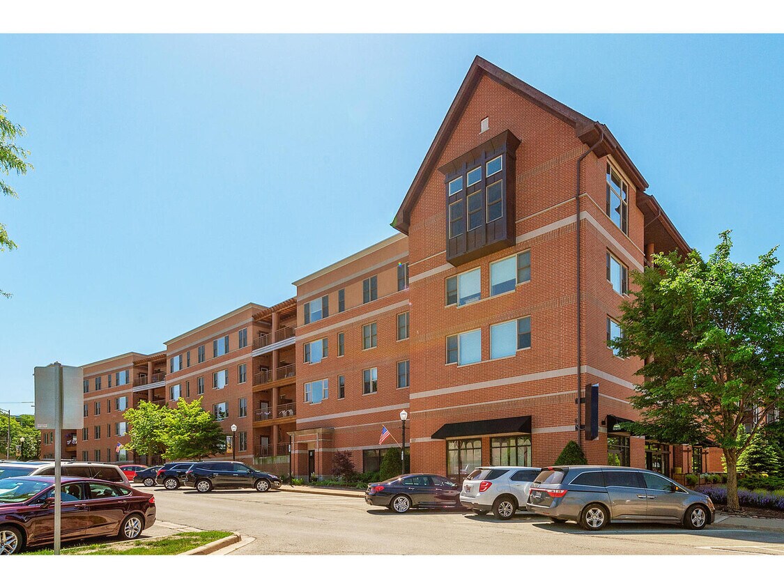 Foto principal - 930 Curtiss St