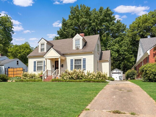 Foto del edificio - 3 bedroom, 2 bath home in East Memphis nea...