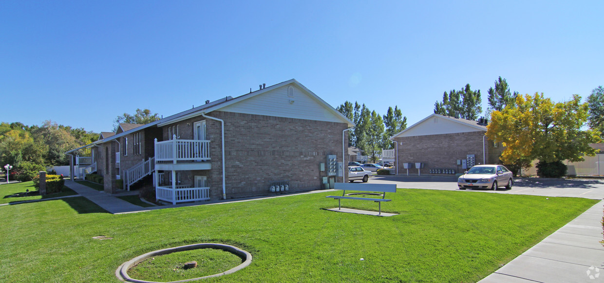 El Willows-Grantsville - The Willows Apartments