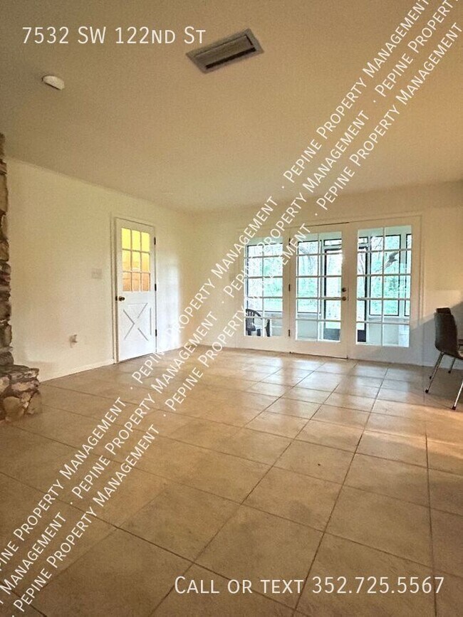 Foto del edificio - 7532 SW 122nd St