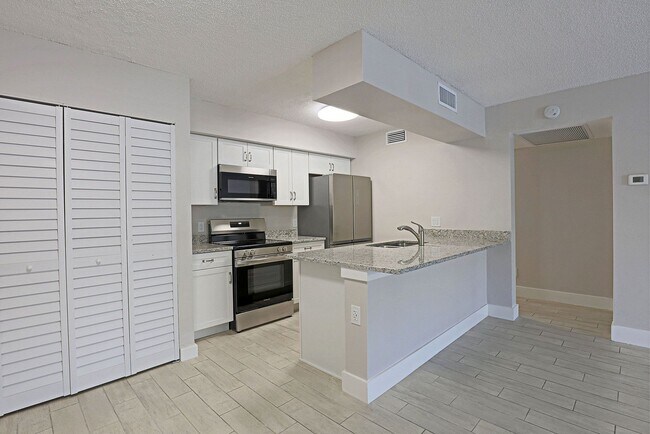 Building Photo - Mystic Gardens 5331-3103