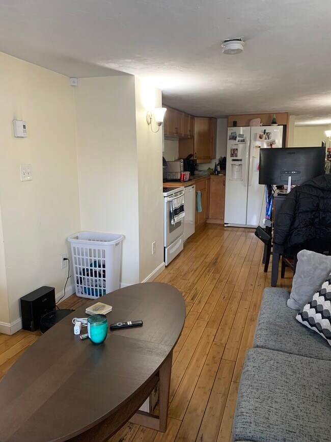 Foto del edificio - 180 Franklin St