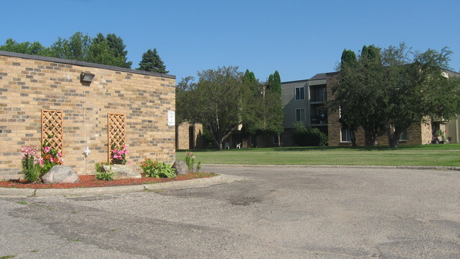 Building Photo - Broadway Apartments