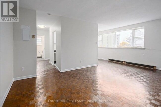 Photo du bâtiment - 304 - 176 EIGHTH STREET