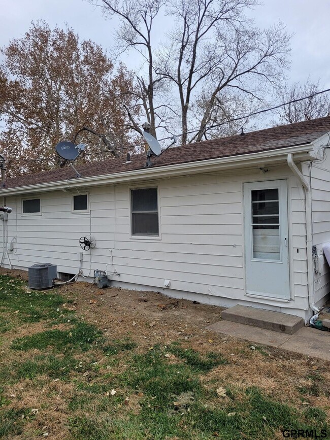 Foto del edificio - 2216 Lincoln Ave