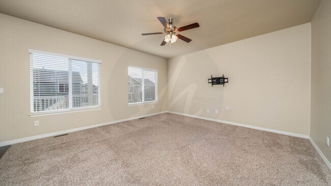 Foto del edificio - Beautiful two story home in Northgate