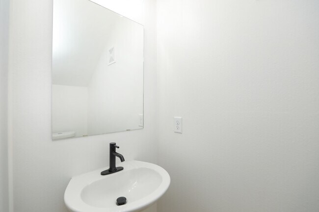 Foto del edificio - 9240 Culver St