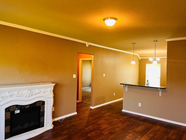 Building Photo - 1137 Meadows Edge Dr
