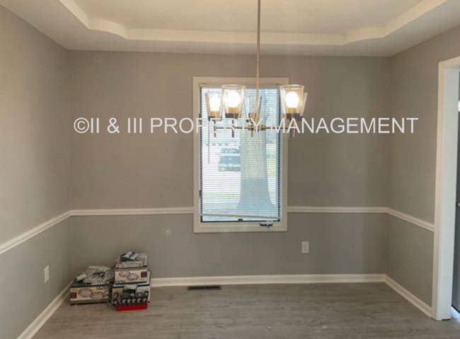 Building Photo - 1501 E 153rd St