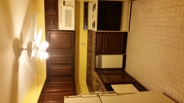 Foto del edificio - 2831 31st Pl NE