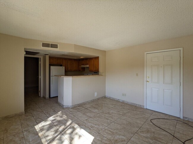 Foto del edificio - 3535 W Tierra Buena Ln