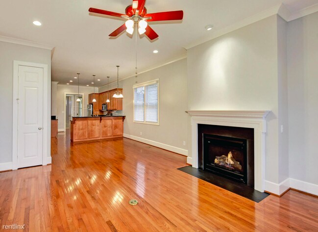Foto del edificio - 9215 Featherbell Blvd