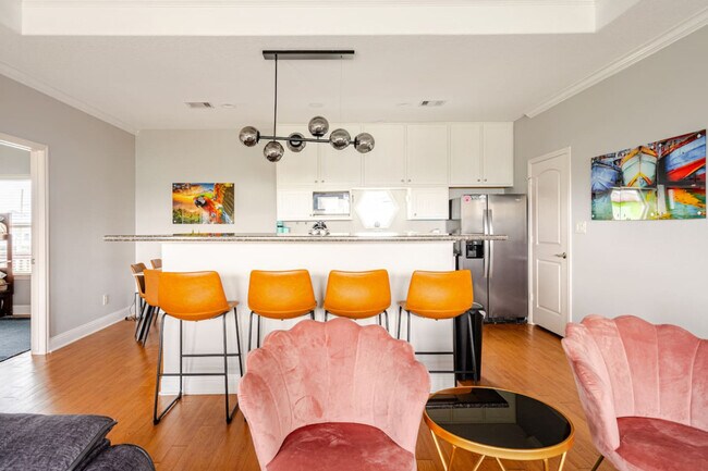 Foto del edificio - 818 Johnson Crawford Cir