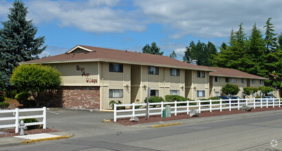 Bryn Mar Village Photo