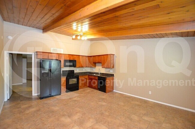 Foto del edificio - 7218 E Belleview St