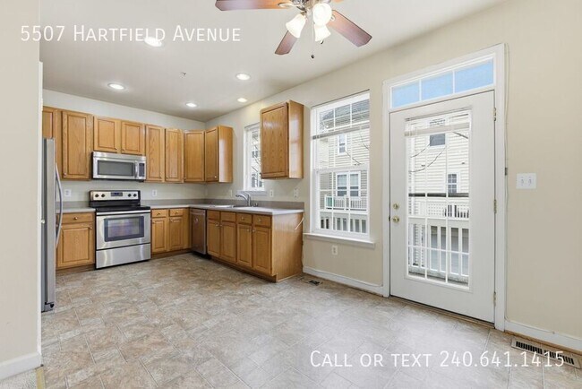 Foto del edificio - 5507 Hartfield Ave