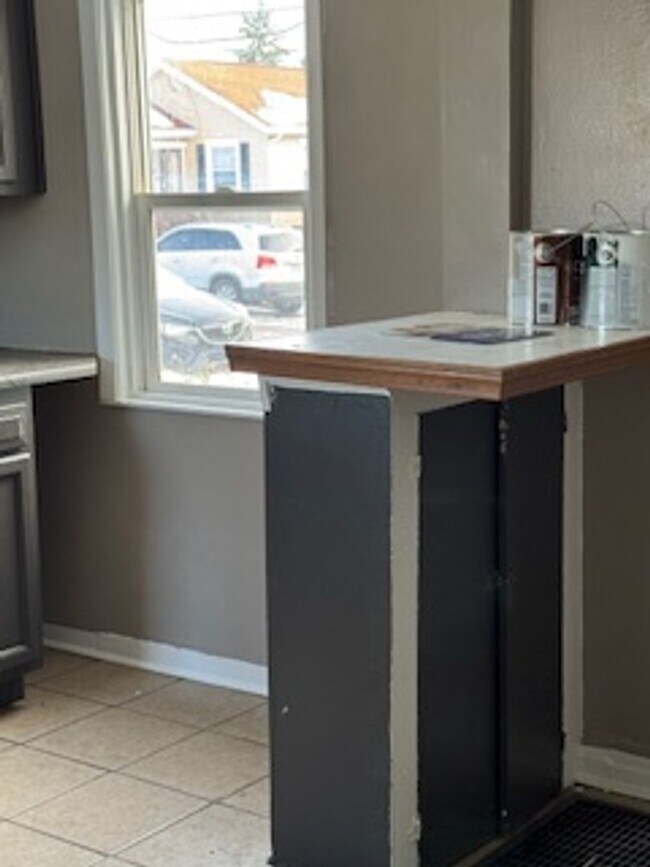 Foto del edificio - Cute 1 Bedroom with Basement