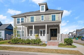 Building Photo - 1191 Madison Ct