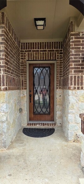 Foto del edificio - 3412 Canyon Lake Dr