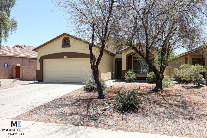 Foto principal - 3 Bedroom Homes in Maricopa! JOIN THE WAIT...