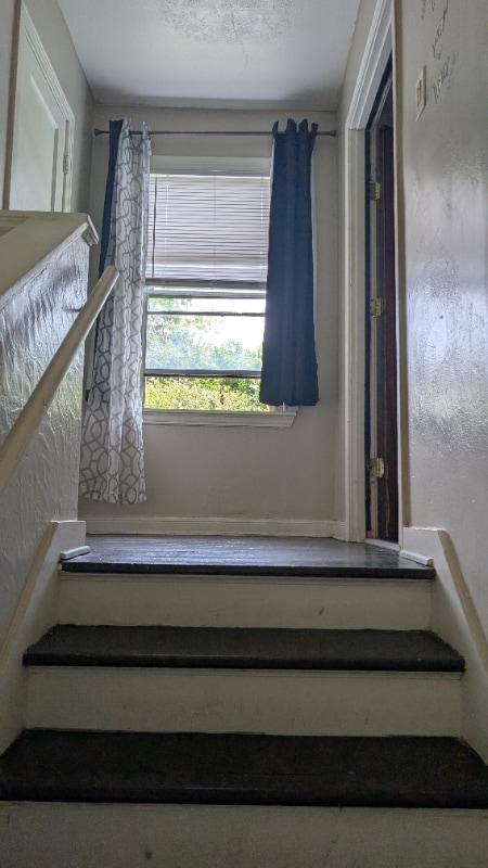 Building Photo - 119 13th St N