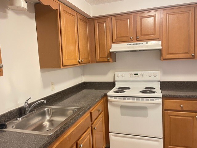 Foto del edificio - 65 Elmwood Park