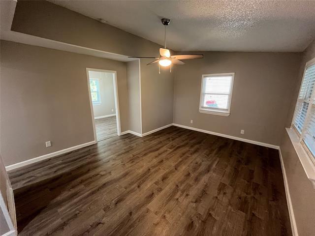Building Photo - 332 Cresthill Dr