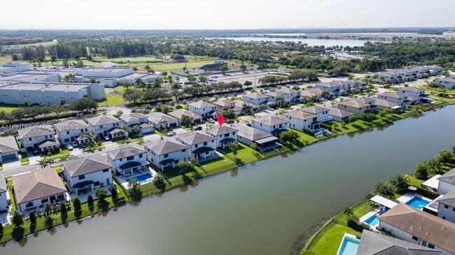 Foto del edificio - 4308 SW 173rd Ave