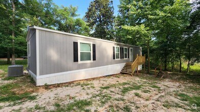 Building Photo - 124 Lincoln Dr