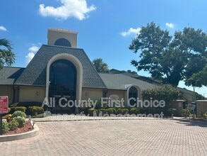 Building Photo - 12293 Sailwinds Dr