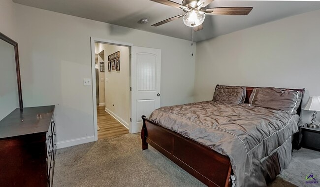 Building Photo - 181 Red Tail Cir