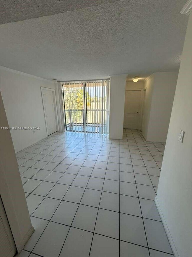 Foto del edificio - 11750 SW 18th St