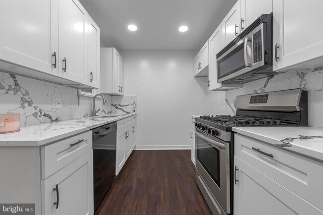 Building Photo - 1463 Tarleton Pl