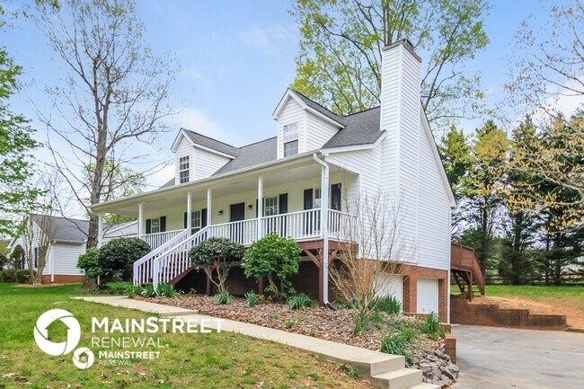 Foto del edificio - 4645 Fieldspring Rd