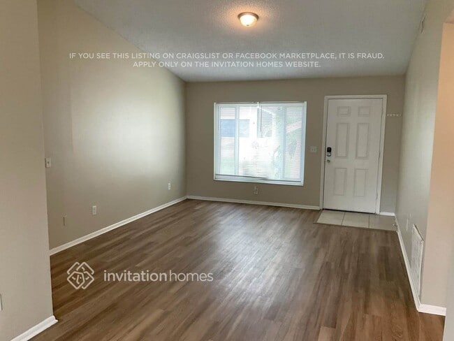 Foto del edificio - 12132 Carolina Woods Ln
