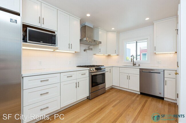 Foto del edificio - 3 br, 2 bath House - 2030 Alemany Blvd.