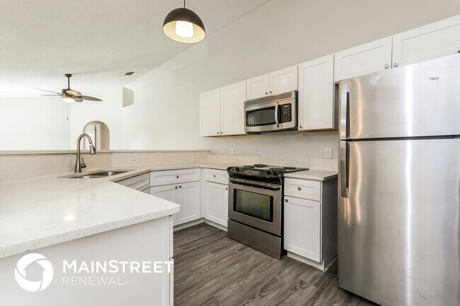Building Photo - 210 Dalton Dr