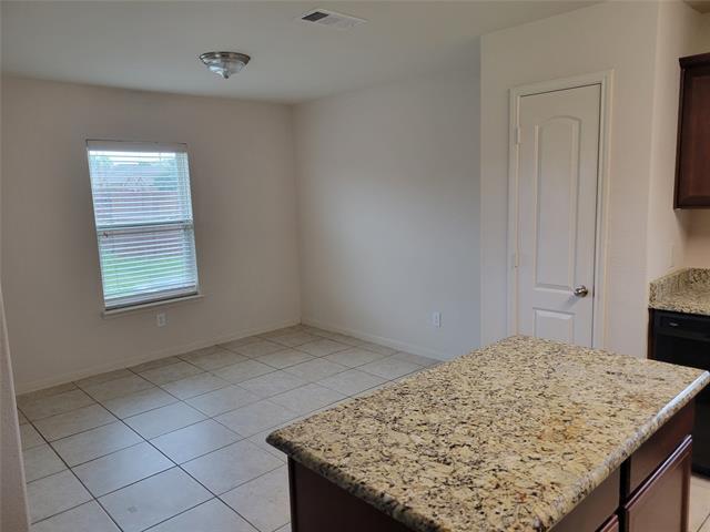 Foto del edificio - 1200 Lombardy Dr