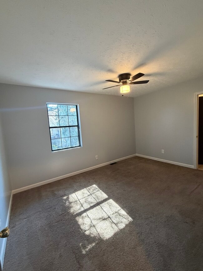 Foto del edificio - 1424 Springleaf Cir SE