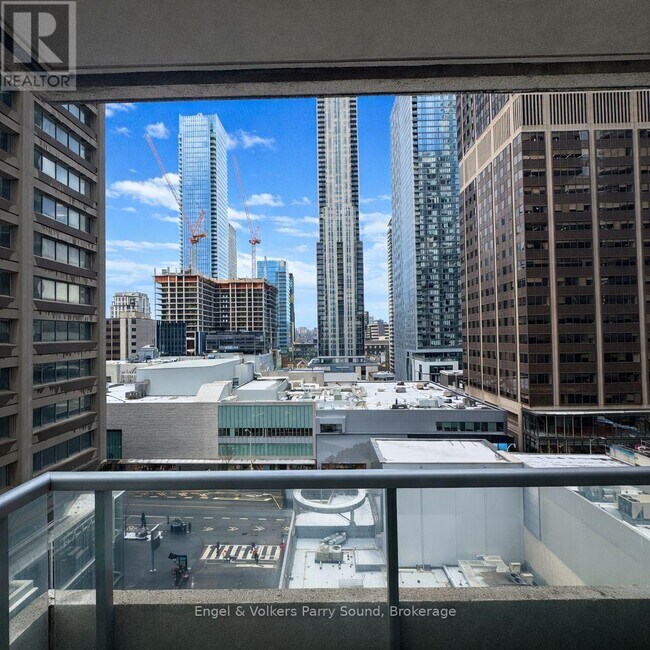 Photo du bâtiment - 35 Balmuto St