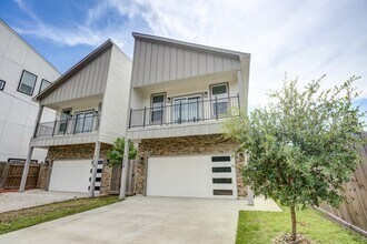 Building Photo - 7117 Tierwester St