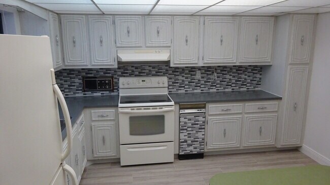 Foto del edificio - 9018 SW 62nd Terrace