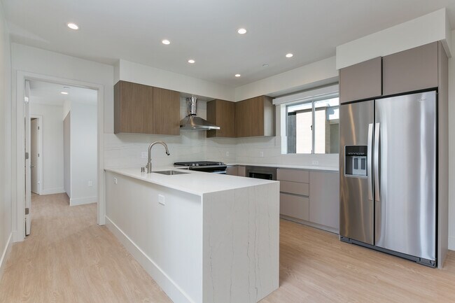 3HAB, 3BA-1775 ft² - Reve