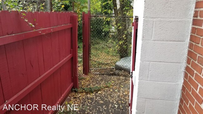 Foto del edificio - 3 br, 1 bath House - 6157 Yocum St.