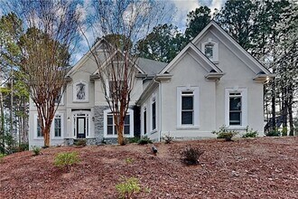 Building Photo - 500 Abernathy Oaks Way