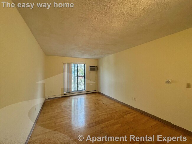 Foto del edificio - 373 Highland Ave