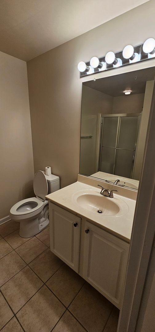 Foto del edificio - ****** HALF OFF FIRST FULL MONTH OF RENT!! ******