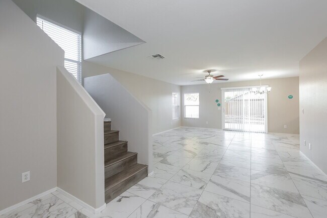 Building Photo - 11845 W Lupine Ave