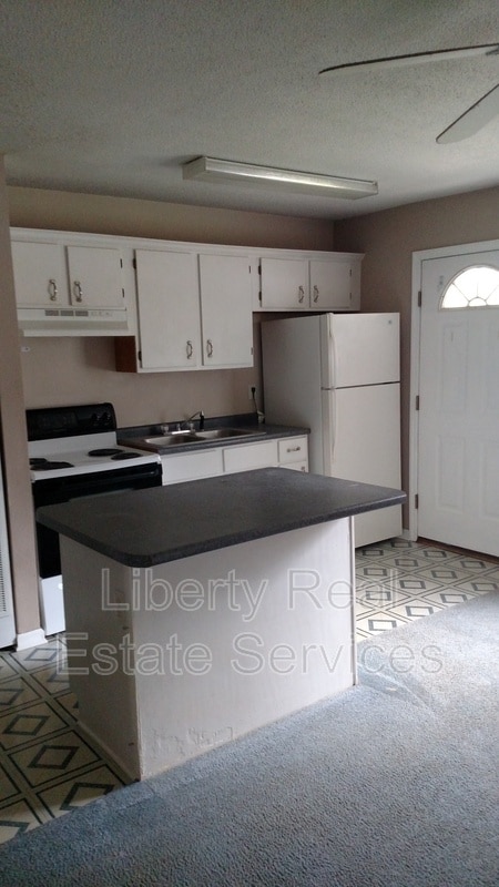 Foto del edificio - 129 Rolland St