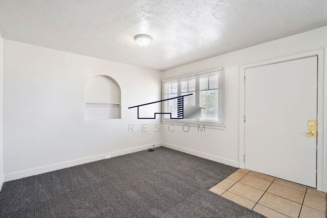 Building Photo - Ogden 2 Bedroom, 1 Bathroom!
